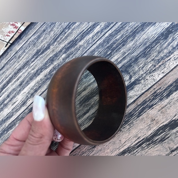 Elegant Dark Brown Wooden Bracelet - Picture 5 of 6